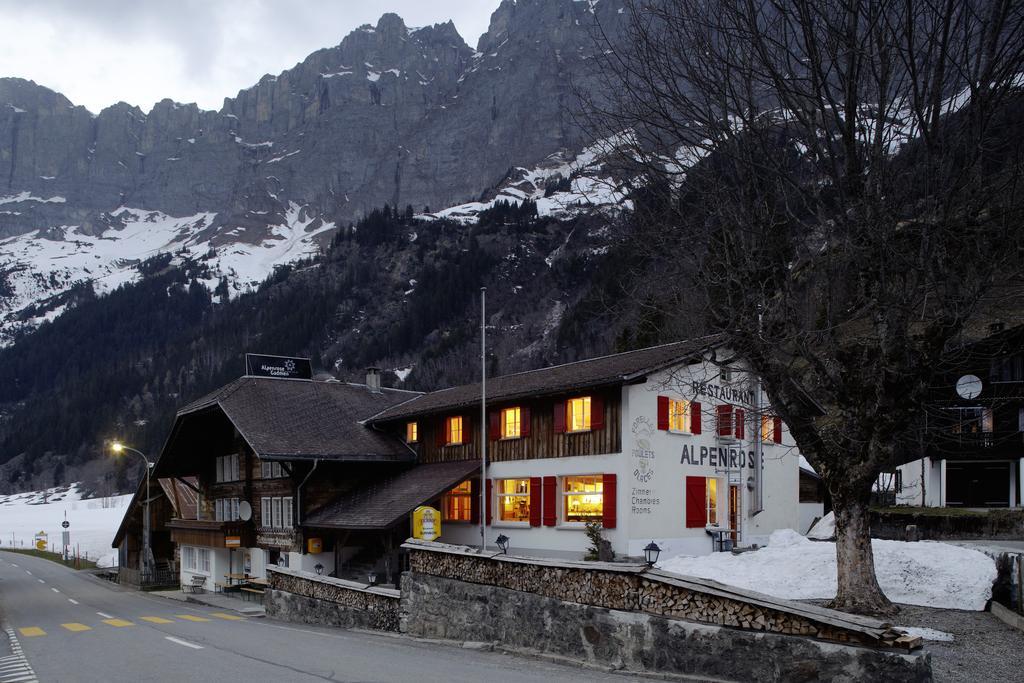 Alpenrose Gadmen - Gasthaus Buitenkant foto